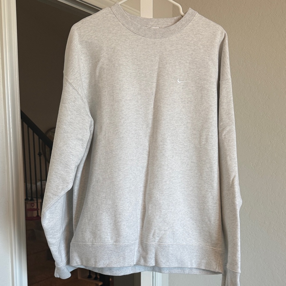 Men’s Nike Solo Swoosh Crew Sweatshirt